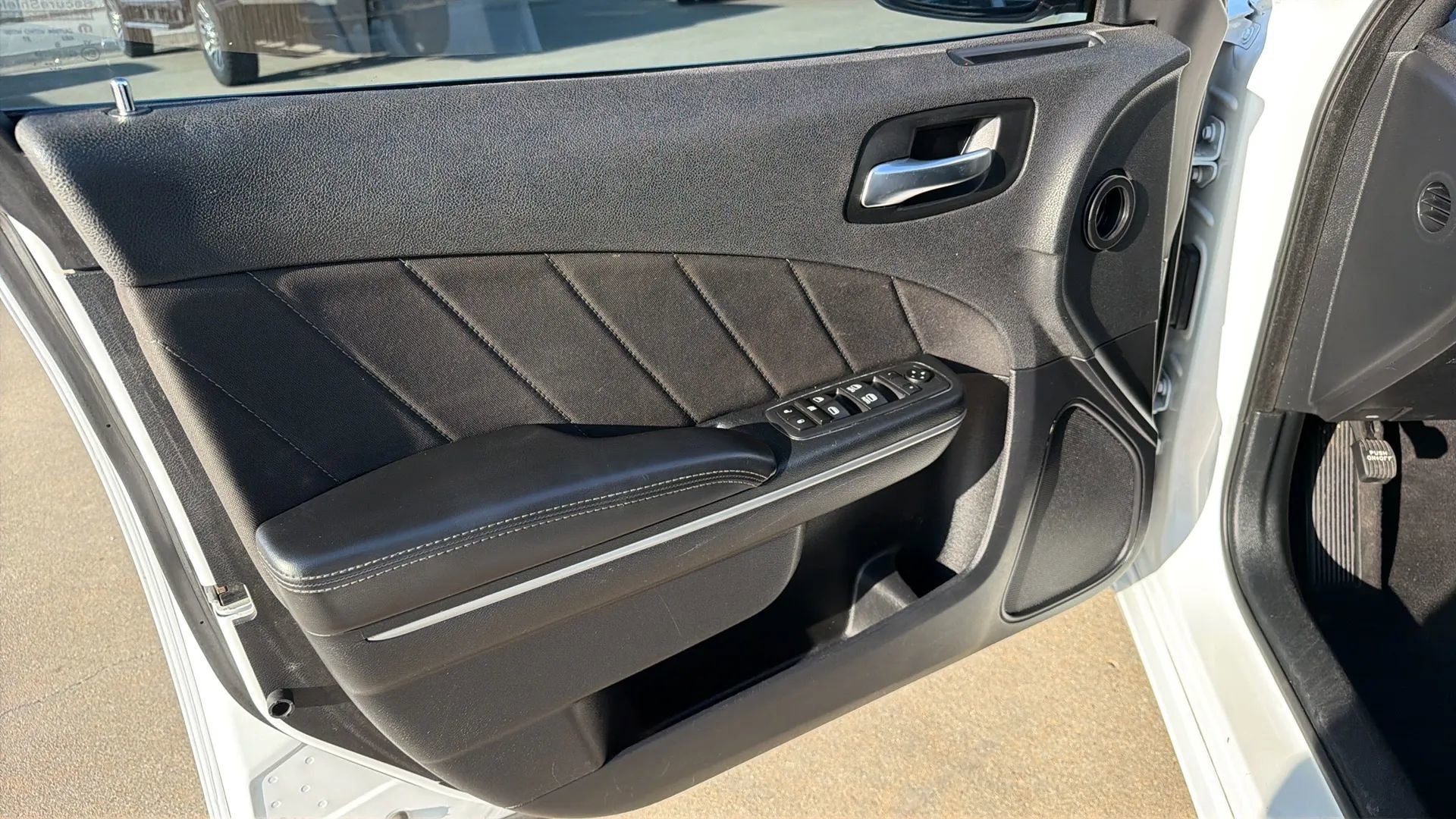 Used 2020 Dodge Charger SXT image 57