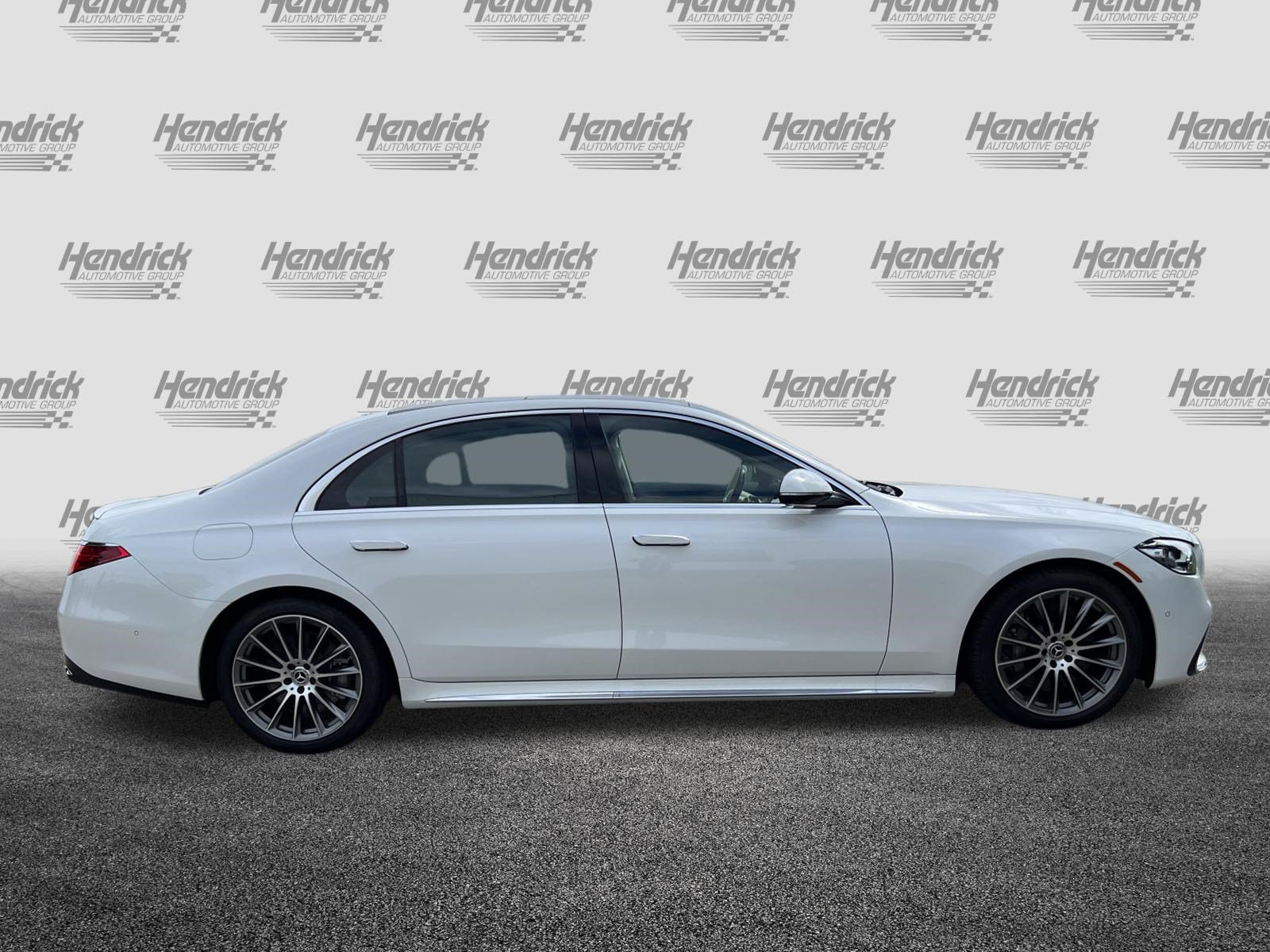 Certified 2025 Mercedes-Benz S 580 4MATIC Sedan image 10