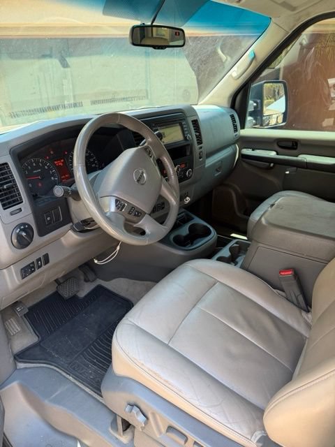 Used 2019 Nissan NV 3500 SL RWD image 11