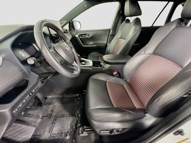 Certified 2024 Toyota RAV4 XSE w/ Weather Package AWD/4WD image 22