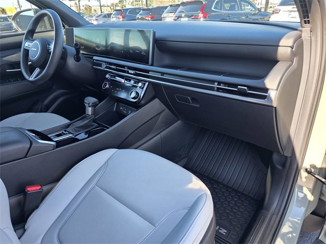 Used 2025 Hyundai Santa Cruz SEL image 21