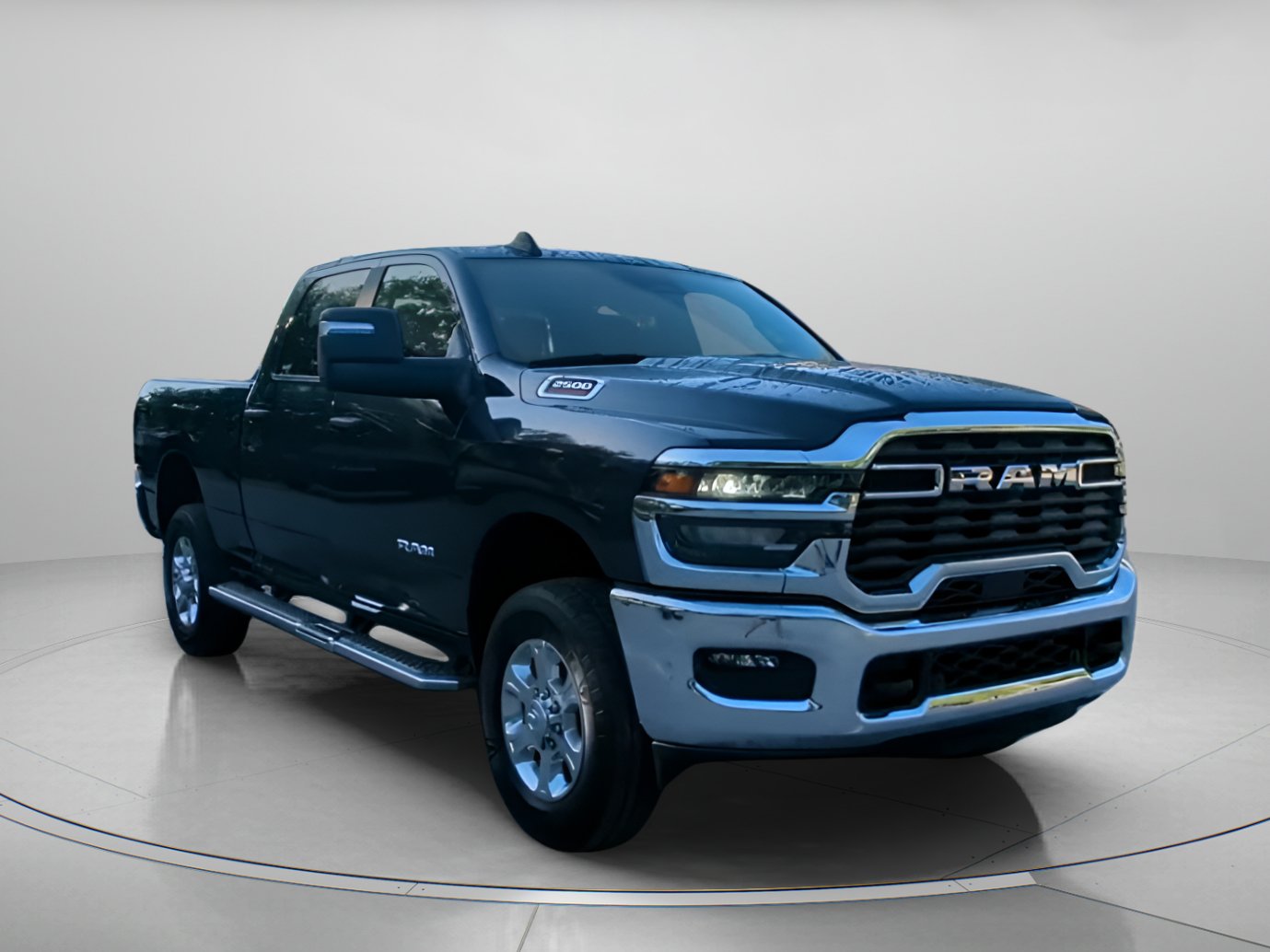 Used 2026 RAM 2500 Big Horn AWD/4WD image 4