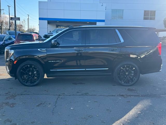Used 2022 GMC Yukon Denali w/ Advanced Technology Package image 4