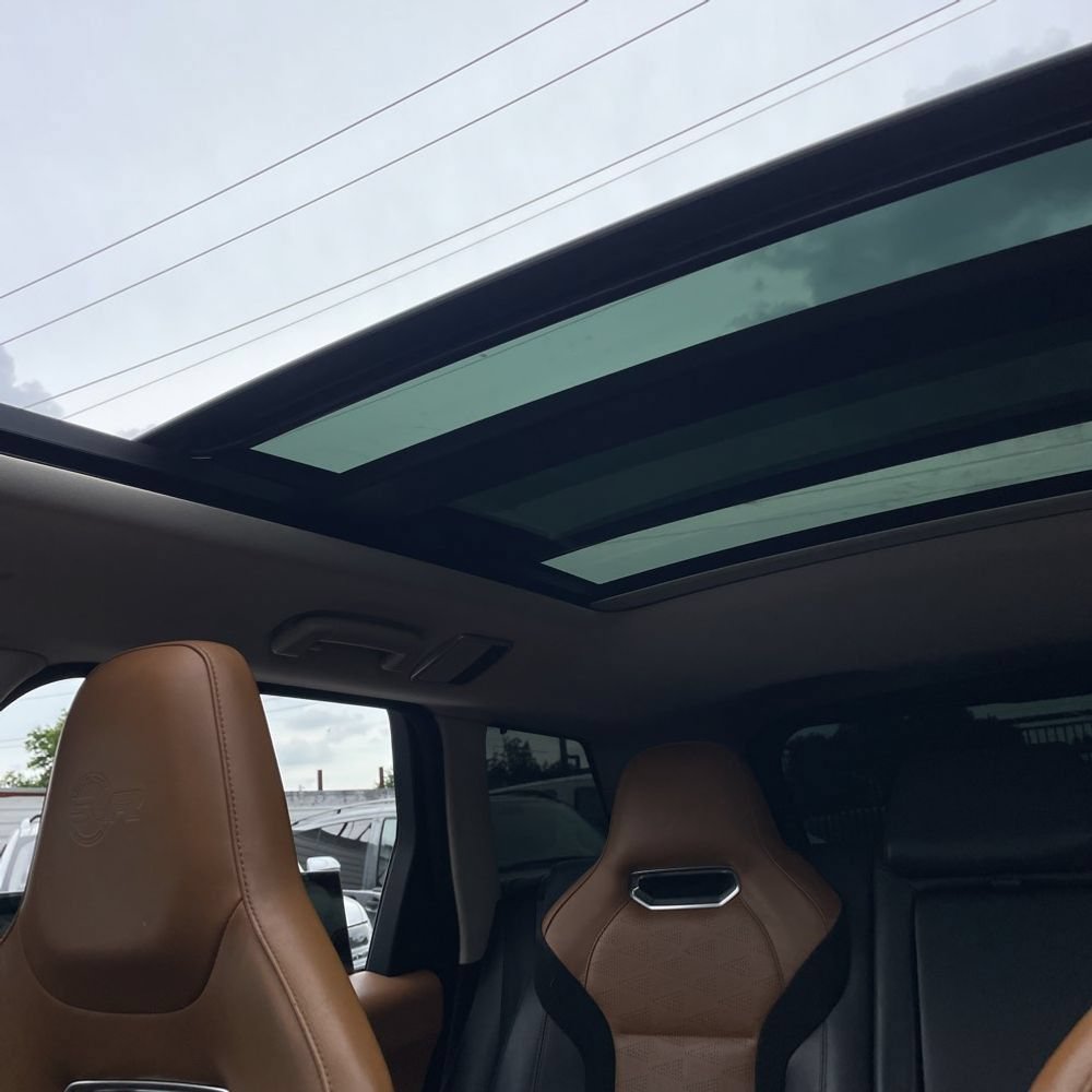 Used 2019 Land Rover Range Rover Sport SVR AWD/4WD image 10