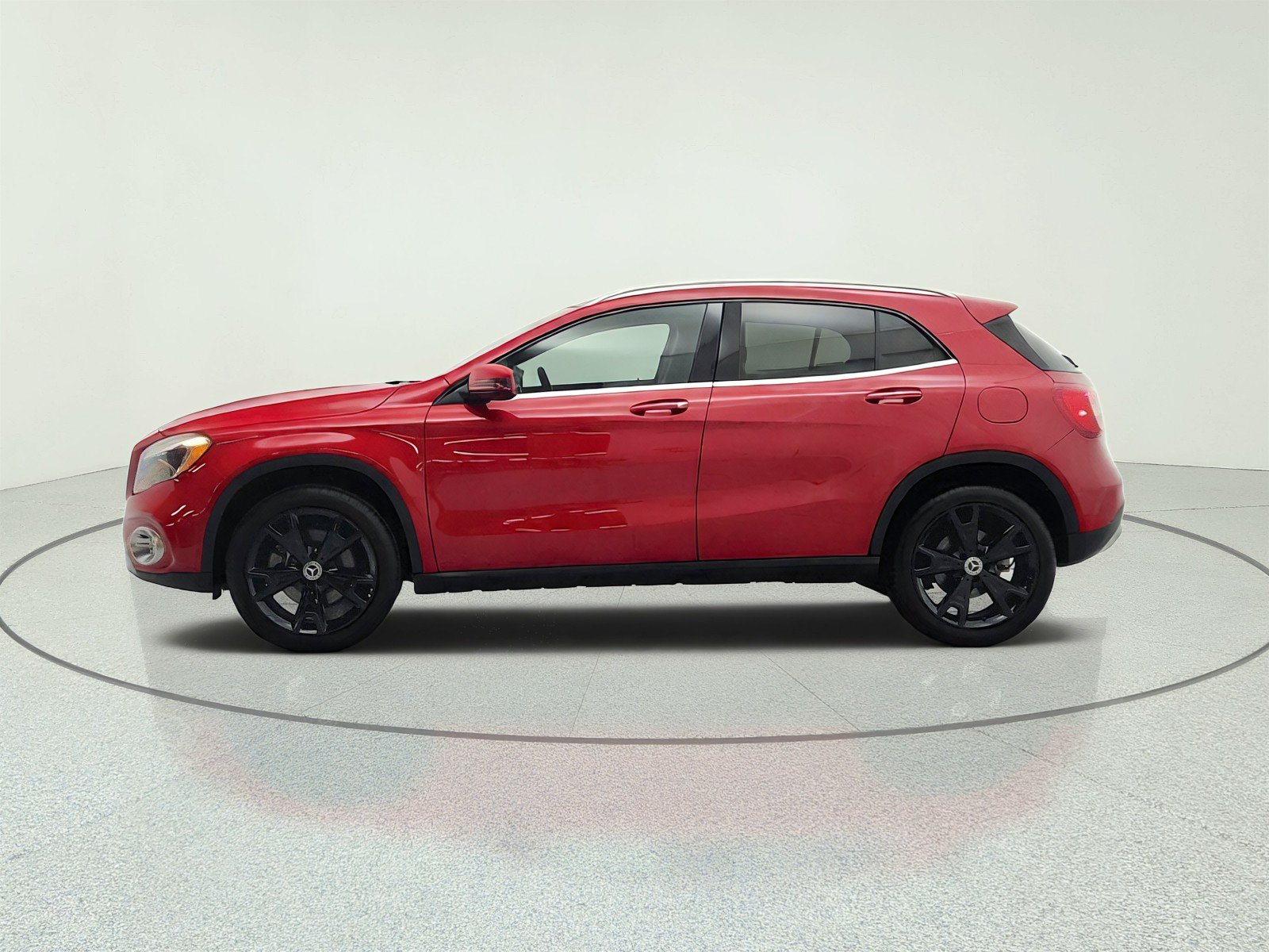 Used 2019 Mercedes-Benz GLA 250 image 8