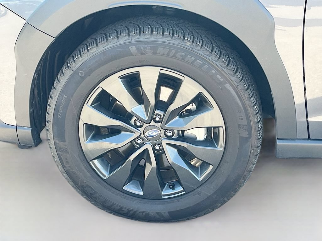 Used 2024 Subaru Outback Onyx Edition XT AWD/4WD image 32