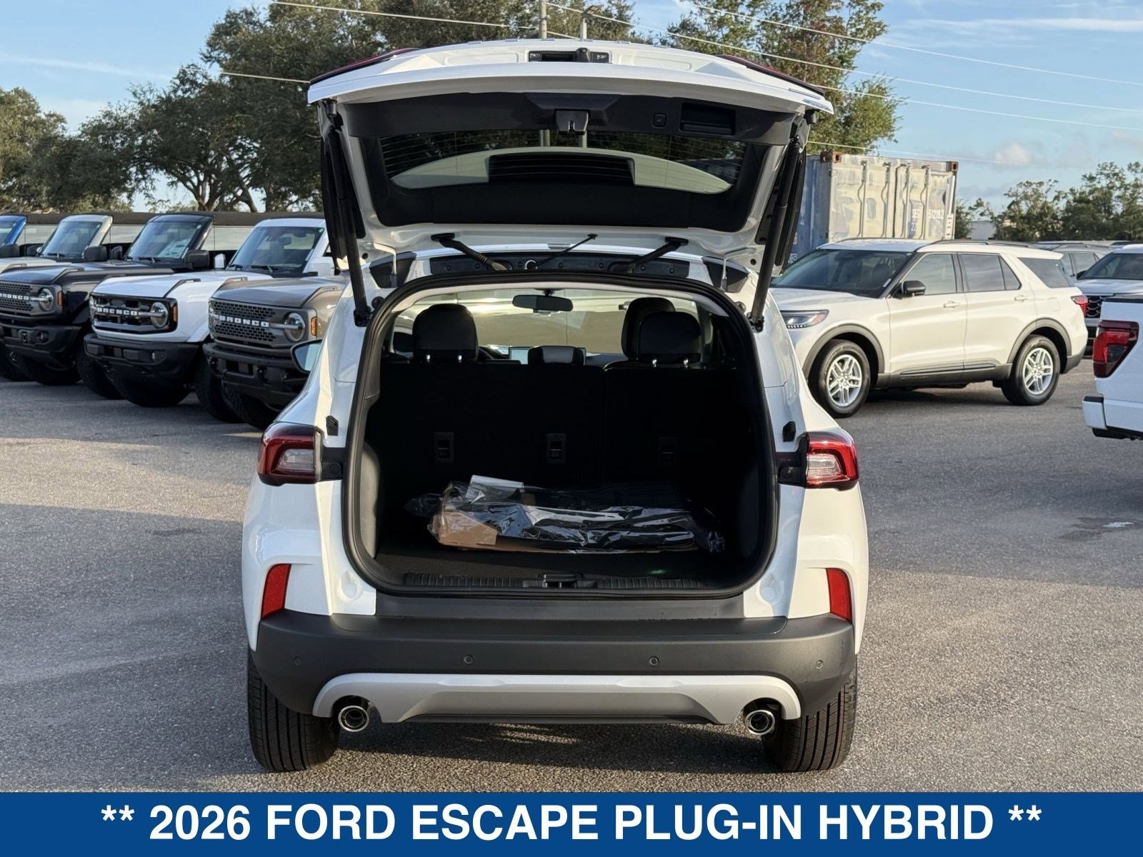 New 2026 Ford Escape SE image 14