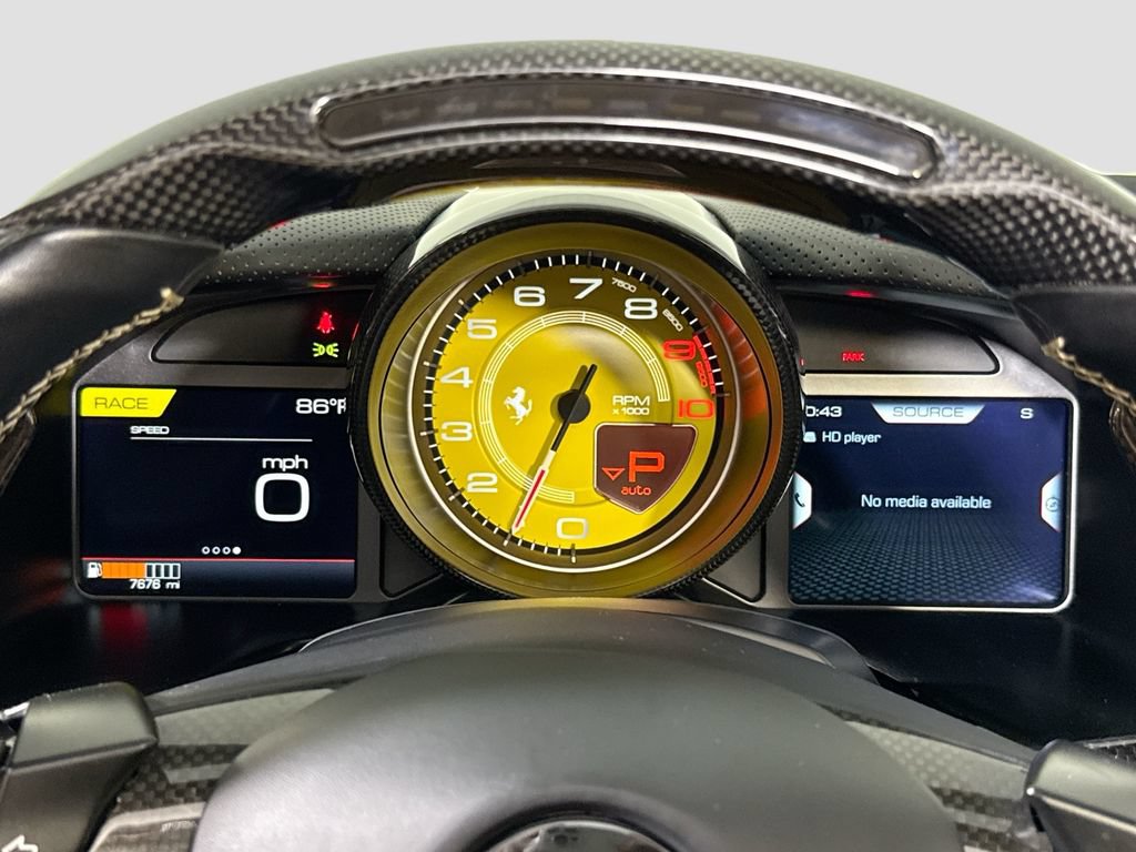 Used 2021 Ferrari 812 GTS RWD image 13