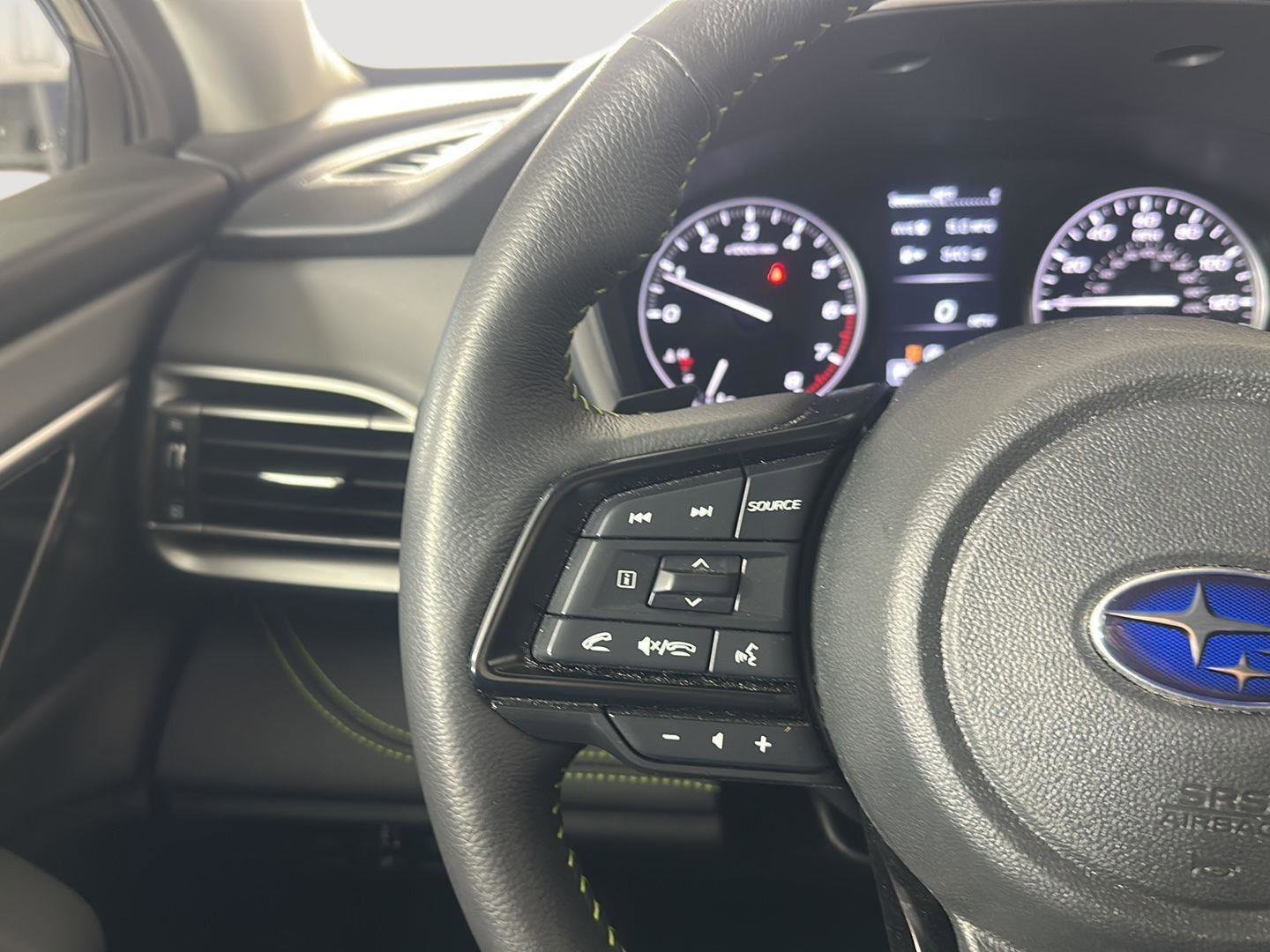 Used 2025 Subaru Outback Onyx Edition image 8