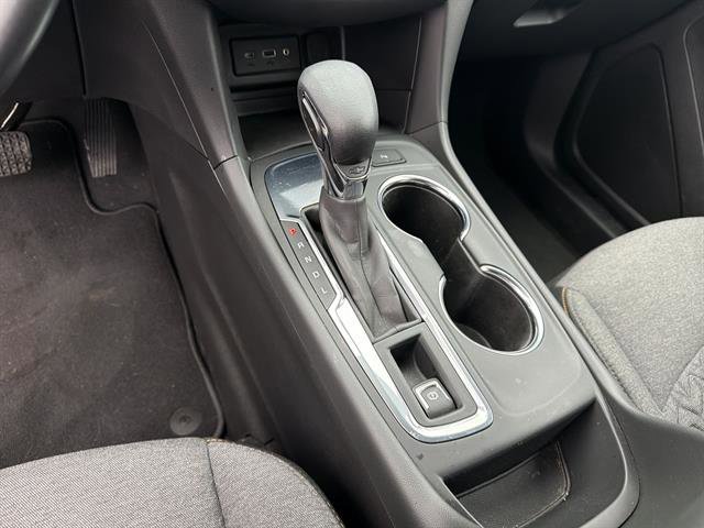 Used 2023 Chevrolet Equinox LT FWD image 19