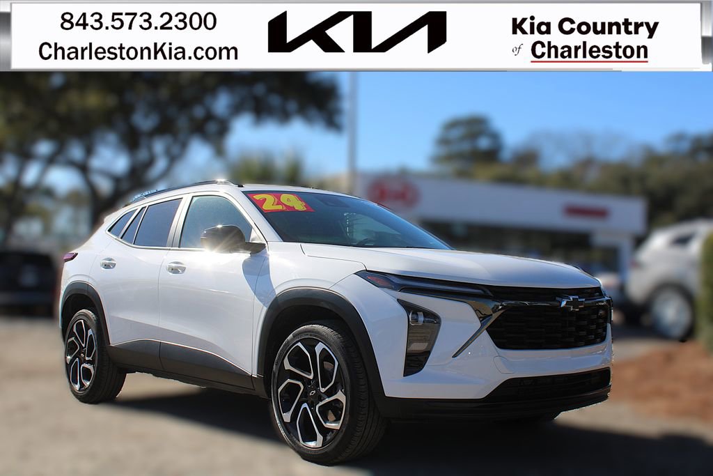 Used 2024 Chevrolet Trax RS