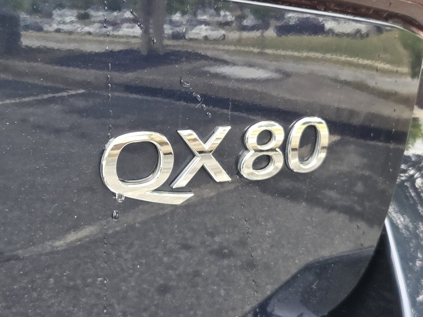 Used 2018 INFINITI QX80 4WD w/ Deluxe Technology Package image 37