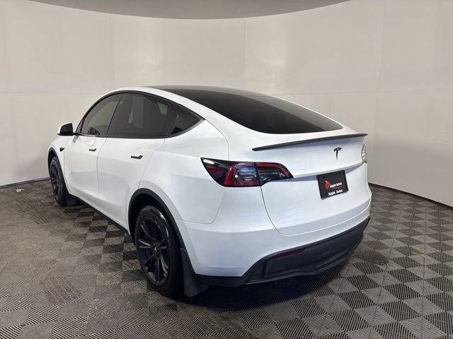 Used 2023 Tesla Model Y Long Range image 4
