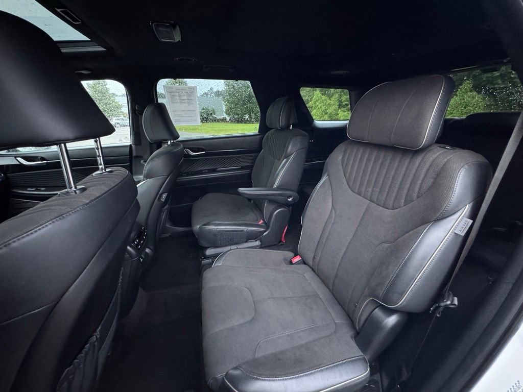 Used 2024 Hyundai Palisade Calligraphy image 24