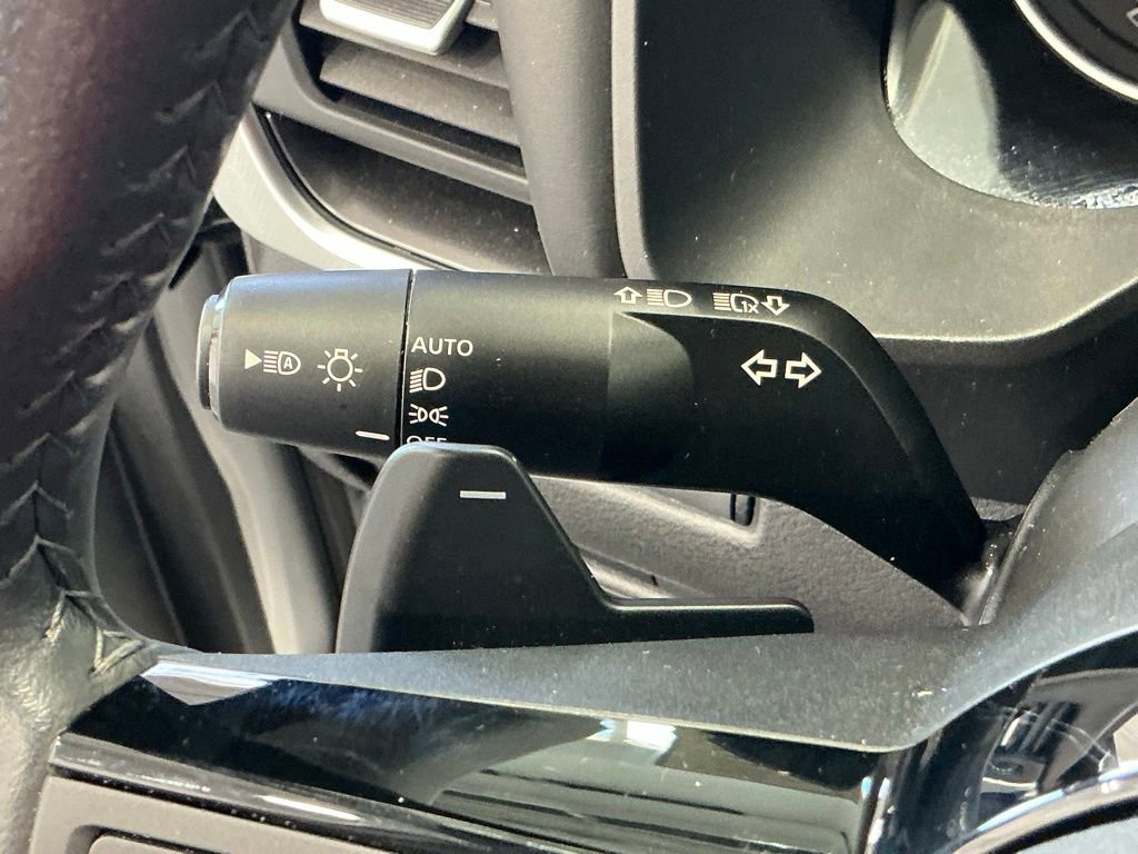 Used 2023 Nissan Rogue SV w/ SV Premium B Package FWD image 30