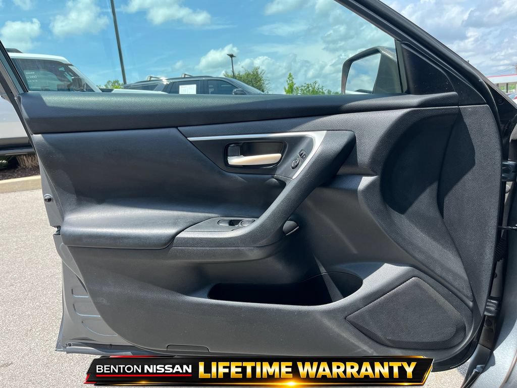 Used 2018 Nissan Altima 2.5 S w/ S Convenience Package FWD image 11