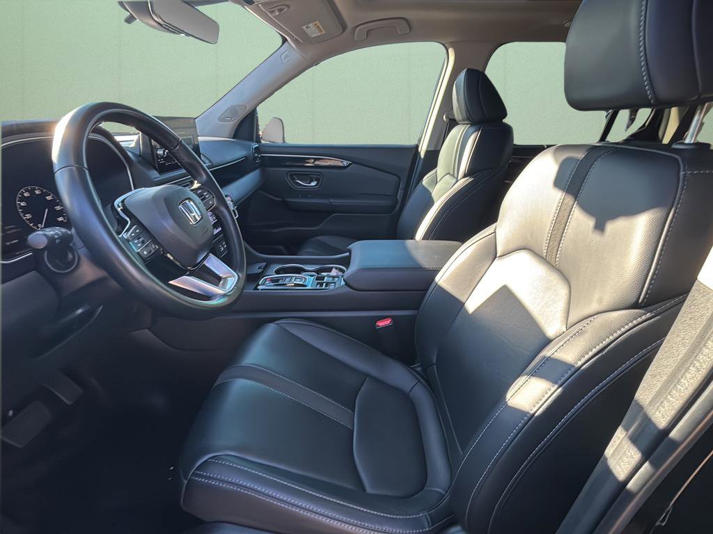 Used 2023 Honda Pilot Touring image 18