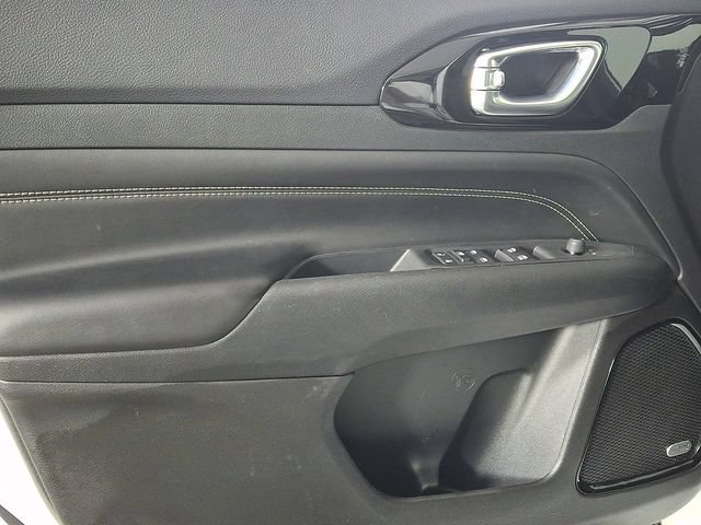 Used 2022 Jeep Compass High Altitude AWD/4WD image 14