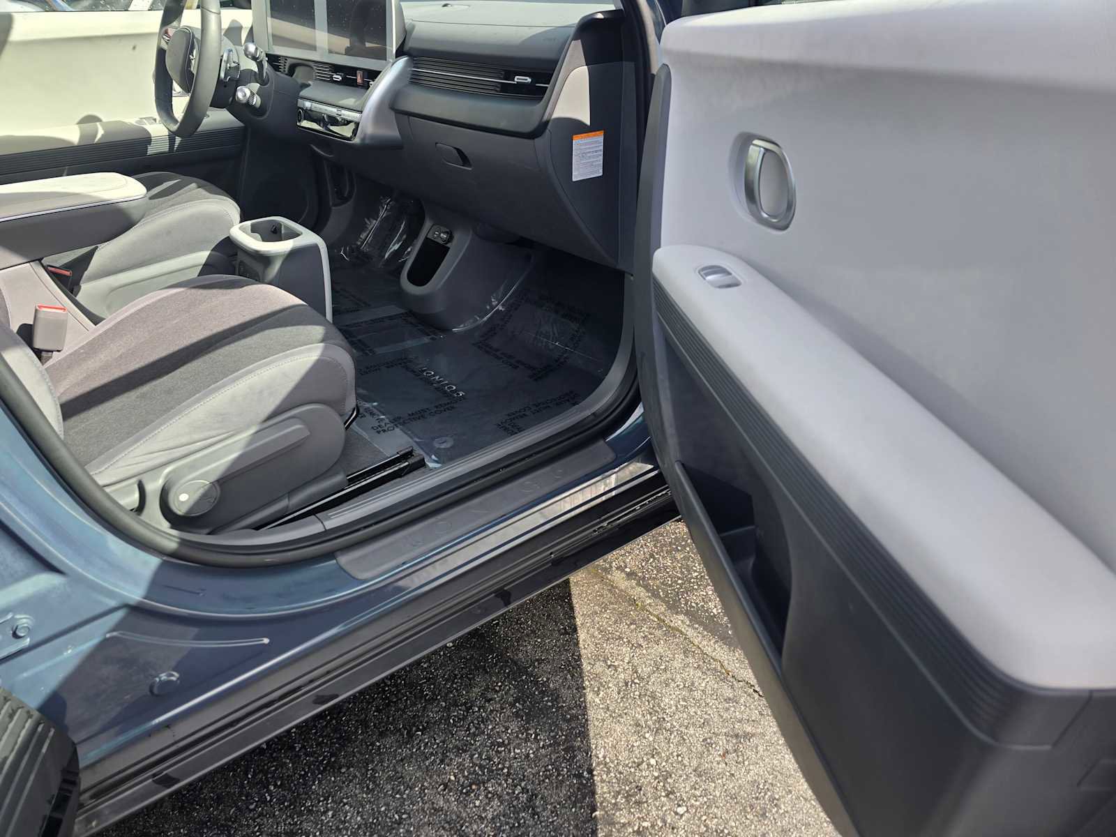 Used 2024 Hyundai Ioniq 5 SEL image 10