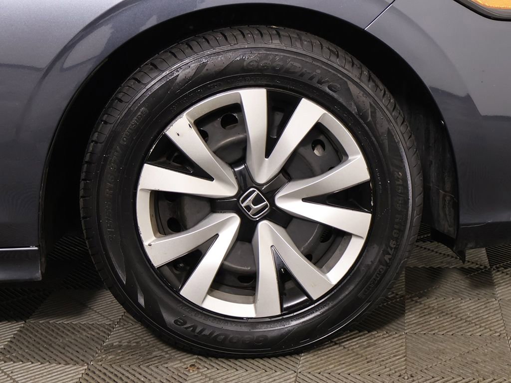 Used 2023 Honda Civic LX image 18