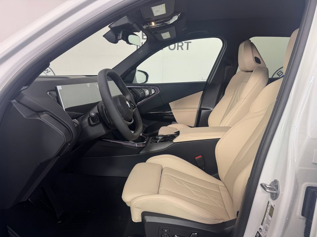 New 2026 BMW X3 xDrive30i w/ Convenience Package AWD/4WD image 2
