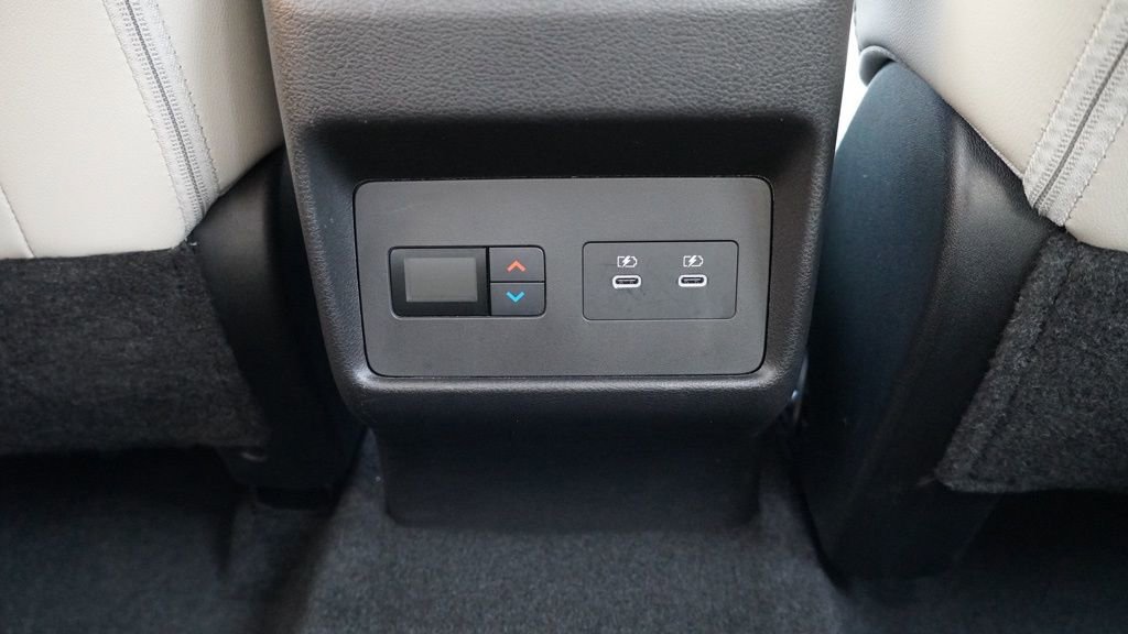 Used 2024 Nissan Rogue SL w/ SL Premium Package image 26