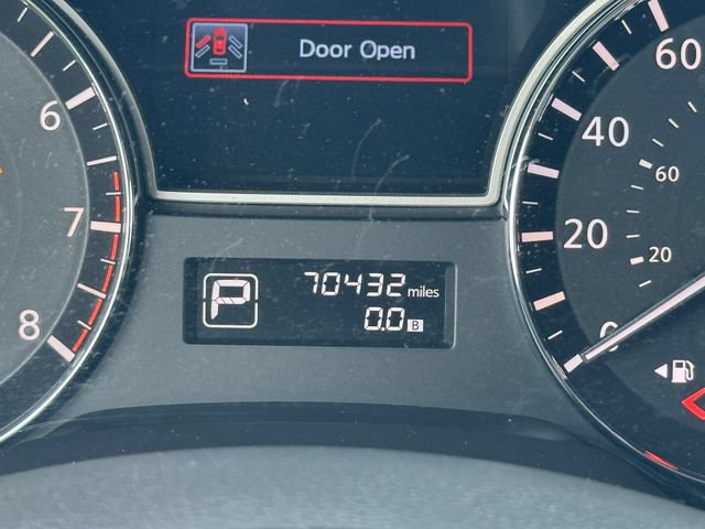 Used 2014 Nissan Pathfinder SV AWD/4WD image 27