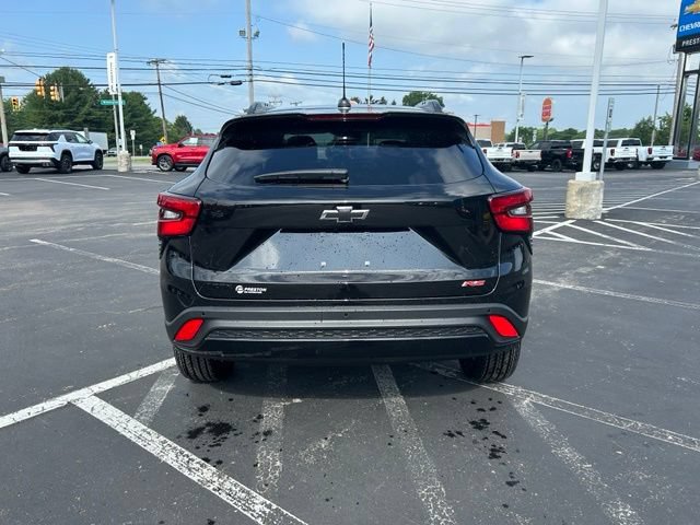New 2026 Chevrolet Trax RS w/ Driver Confidence Package FWD image 8