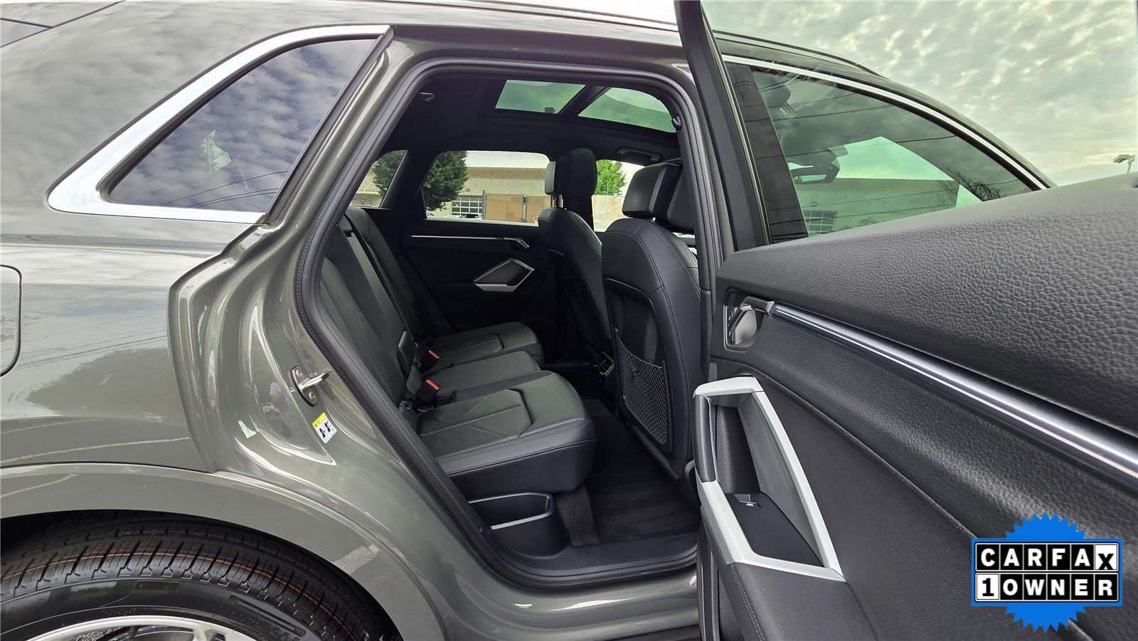Used 2023 Audi Q3 2.0T Premium Plus w/ Premium Plus Package AWD/4WD image 36