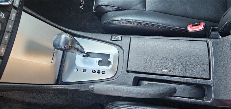 Used 2008 Nissan Altima 3.5 SE w/ Premium Pkg image 15