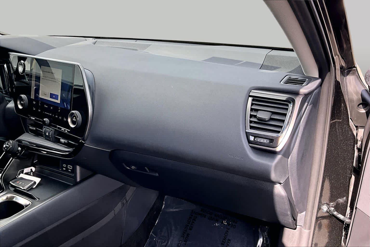 Used 2025 Lexus NX 250 FWD image 18
