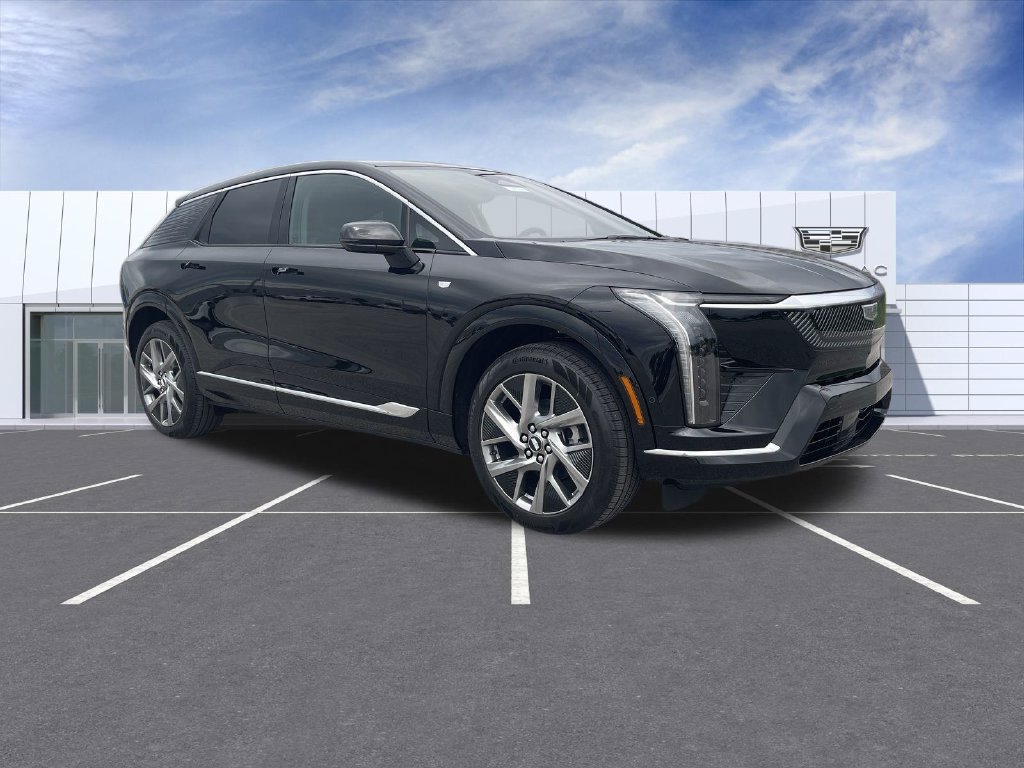 New 2027 Cadillac Optiq Luxury w/ LPO, Floor Liner Package AWD/4WD image 2