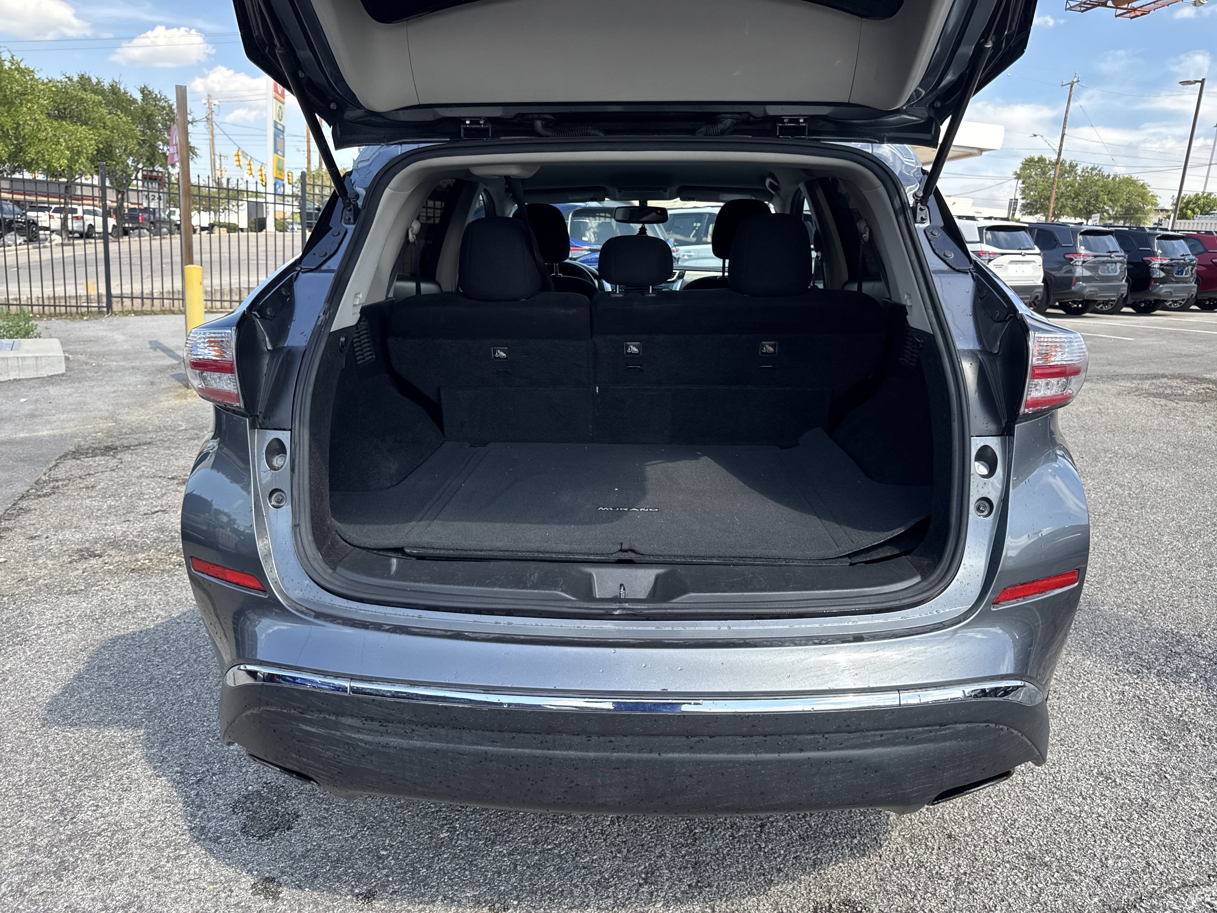 Used 2016 Nissan Murano SV FWD image 26