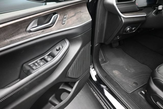 New 2026 Jeep Grand Cherokee Limited AWD/4WD image 8