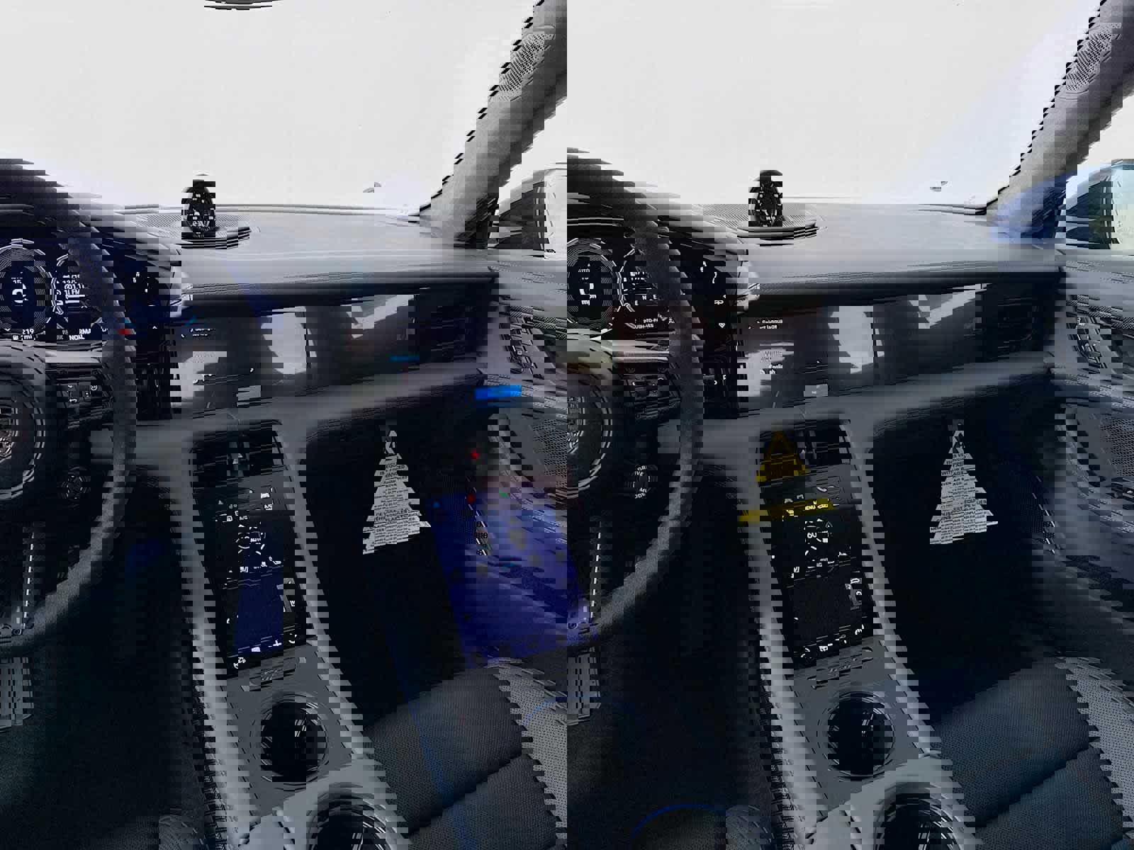 New 2025 Porsche Taycan Turbo S image 19