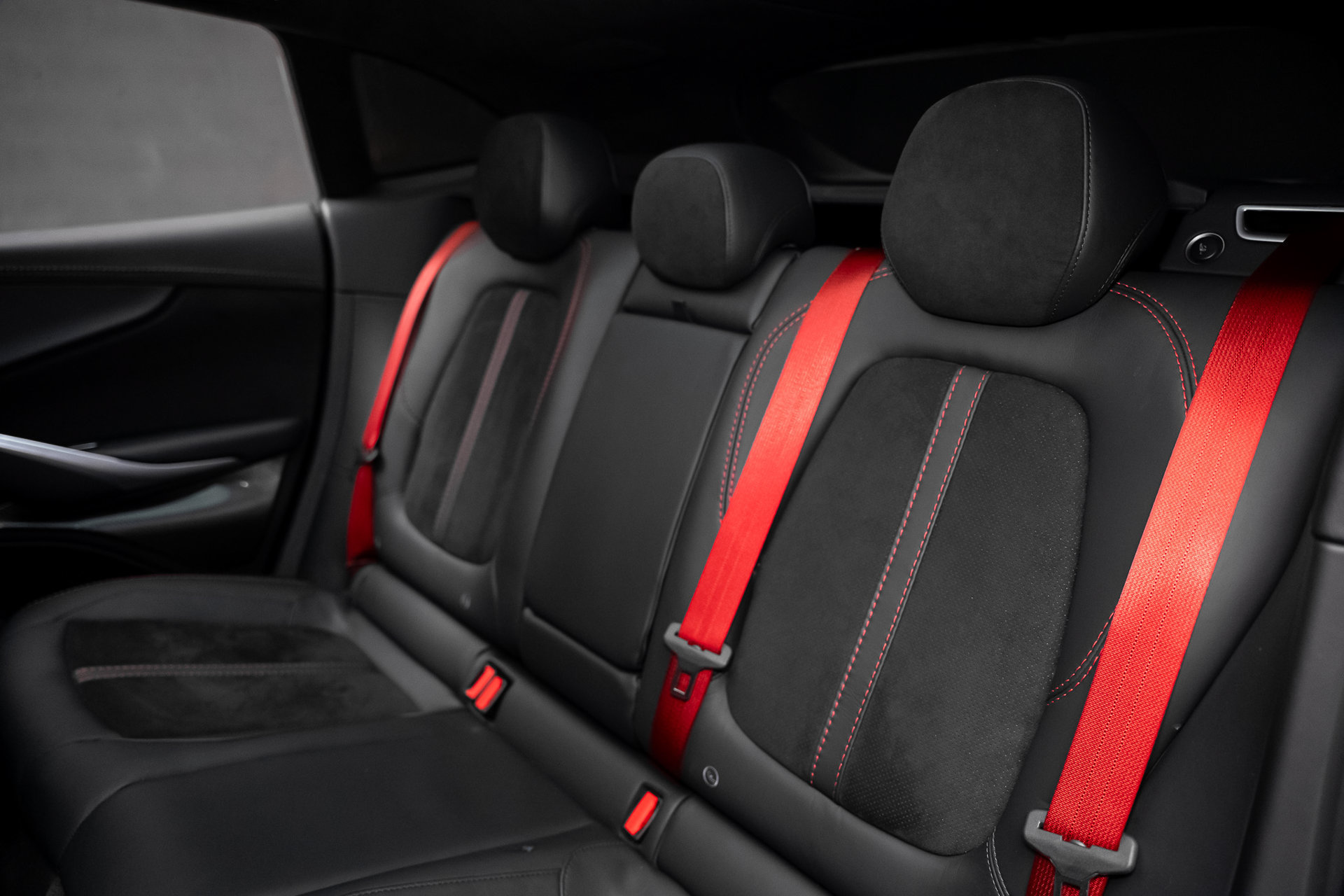 Used 2023 Aston Martin DBX 707 AWD/4WD image 68