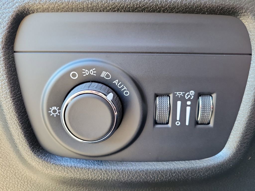 New 2025 Jeep Grand Cherokee Laredo X image 23