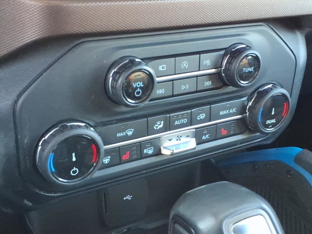 Used 2022 Ford Bronco Outer Banks image 26