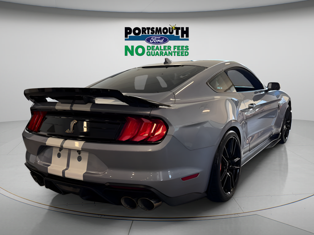 Used 2022 Ford Mustang Shelby GT500 w/ Technology Package RWD image 33