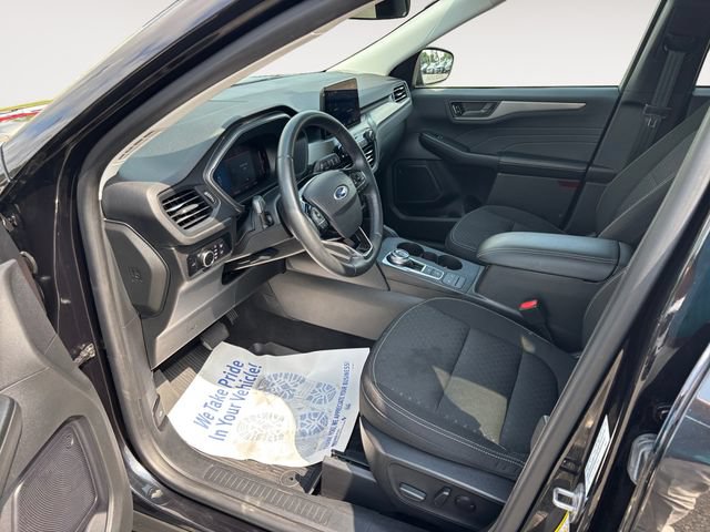 Certified 2023 Ford Escape Active AWD/4WD image 9