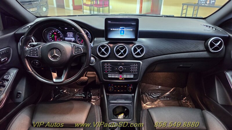 Used 2018 Mercedes-Benz CLA 250 image 16
