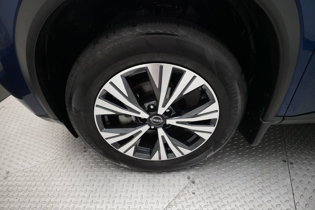 Certified 2023 Nissan Rogue SV w/ SV Premium B Package AWD/4WD image 27