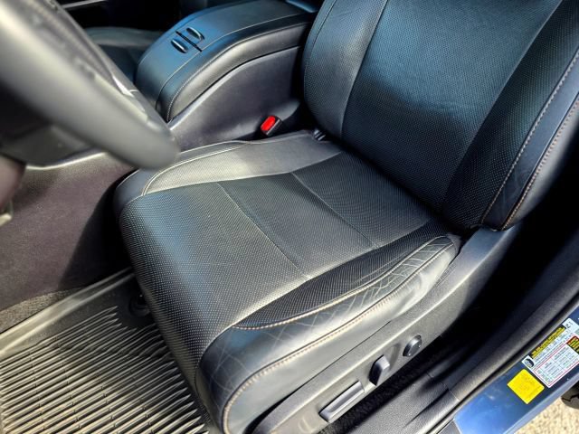 Used 2015 Toyota Highlander Limited AWD/4WD image 34