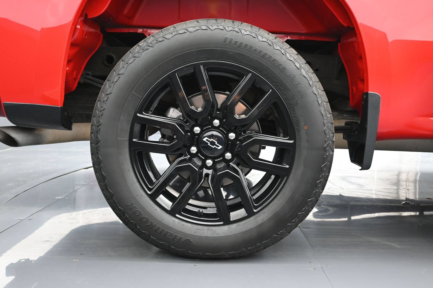 Used 2023 Chevrolet Silverado 1500 LT RWD image 18