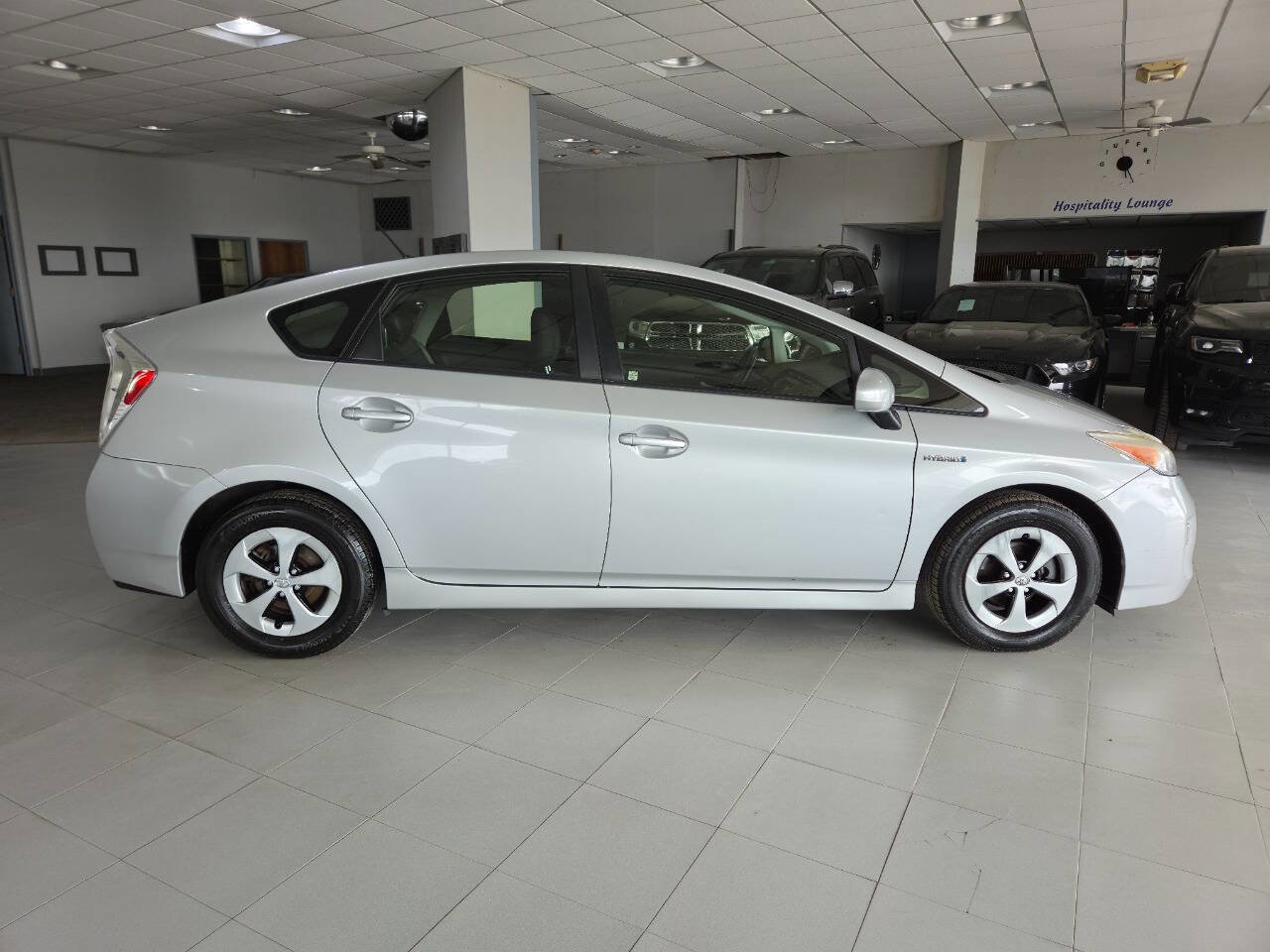 Used 2013 Toyota Prius Four FWD image 8