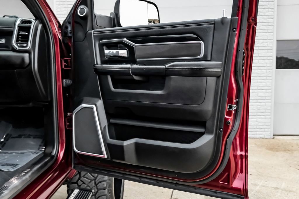 Used 2022 RAM 2500 Laramie AWD/4WD image 46