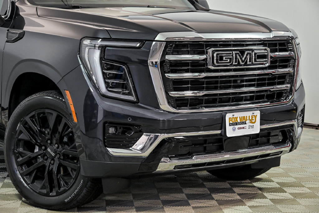 New 2026 GMC Yukon Elevation w/ Elevation Premium Package AWD/4WD image 2
