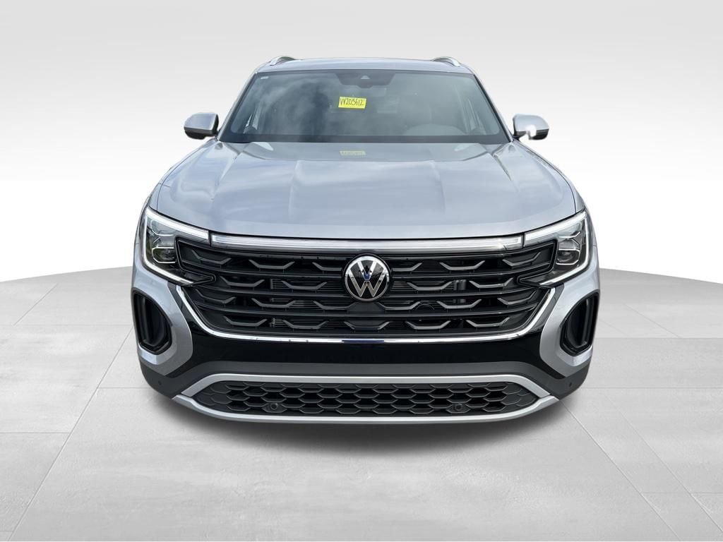 New 2026 Volkswagen Atlas Cross Sport SE FWD image 3
