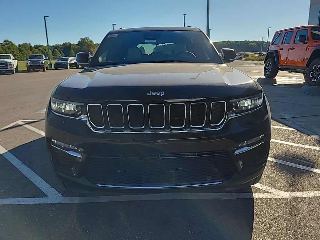 New 2025 Jeep Grand Cherokee Limited w/ Luxury Tech Group II image 3