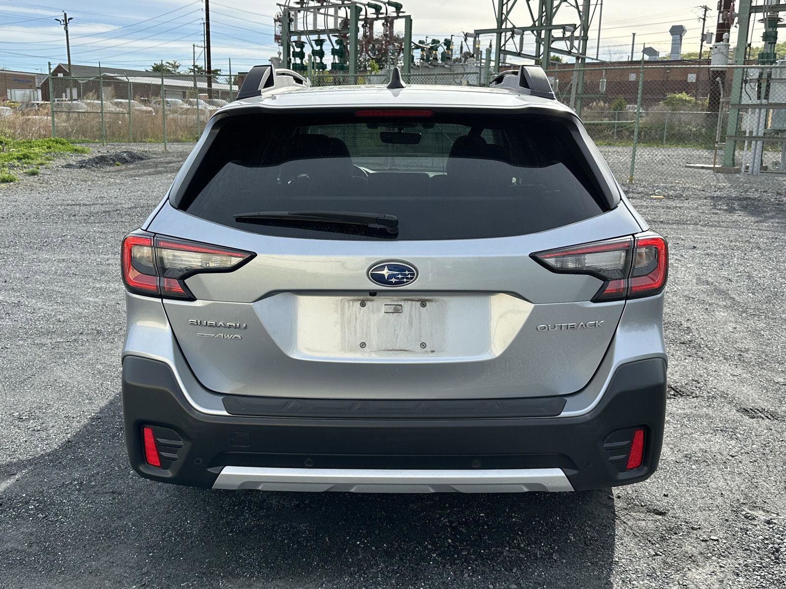 Used 2020 Subaru Outback Limited w/ Popular Package #2 AWD/4WD image 7